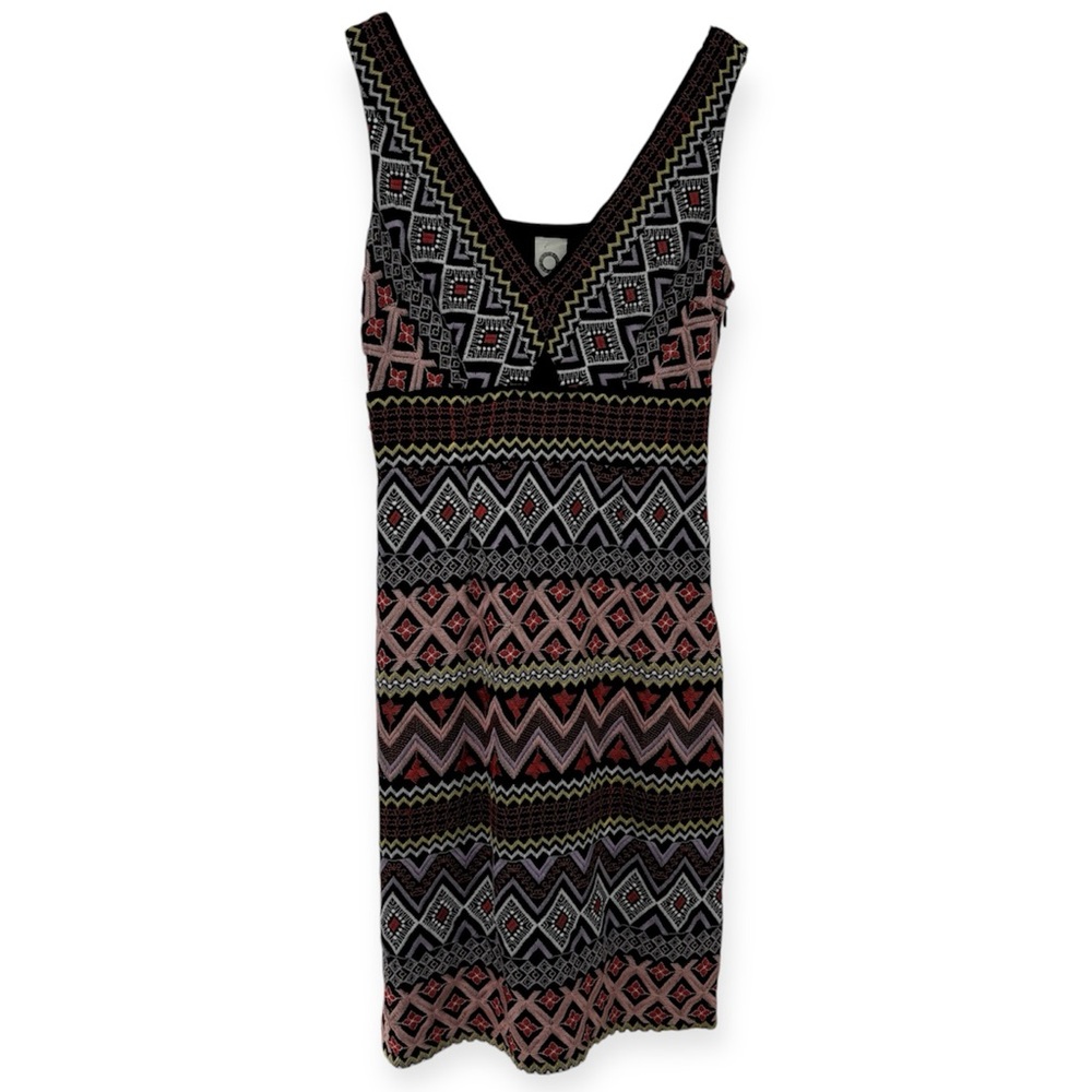 Akemi + Kin Anthropologie Geo Embroidered Column Dress Size‎ 2 V-Neck